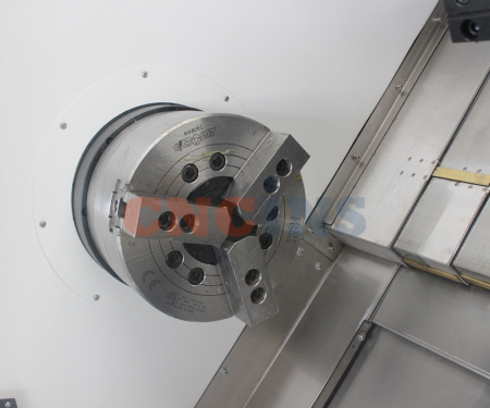 Горизонтальный токарный станок MetalCraft с ЧПУ ТСК70-1000 (ТСК70-1000.F15/18.5.A2-8.12K.254T)